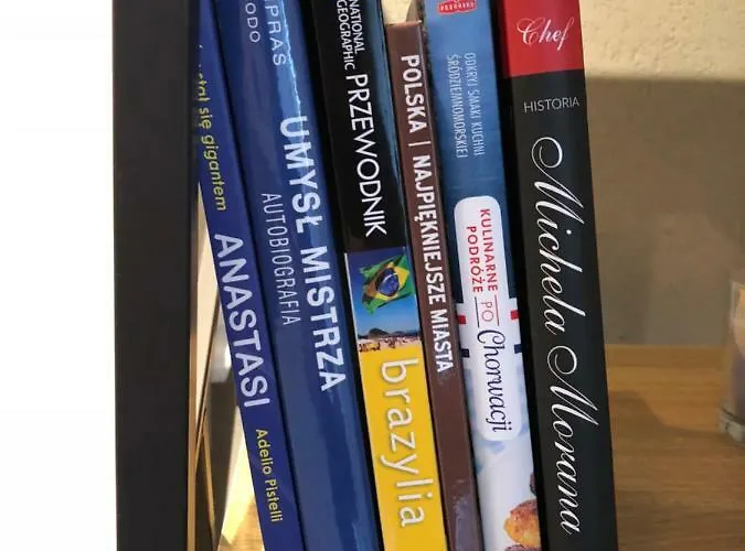 Like At شقة وارسو